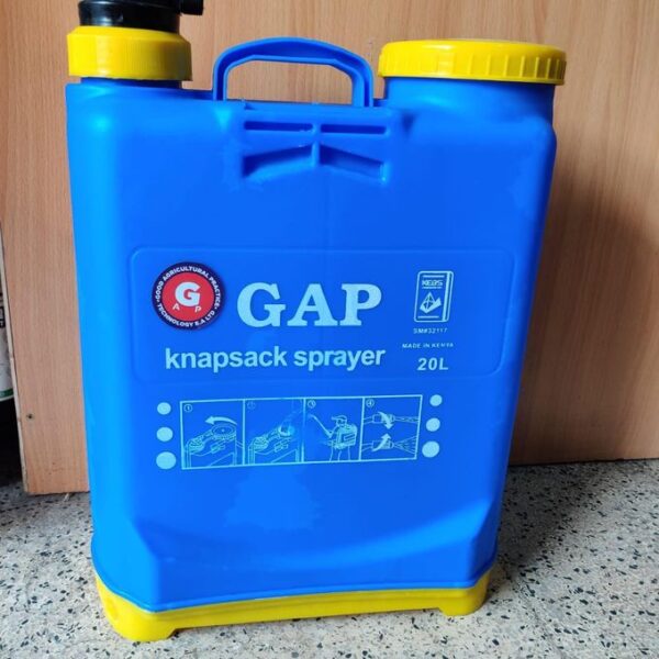 Gap knapsack sprayer